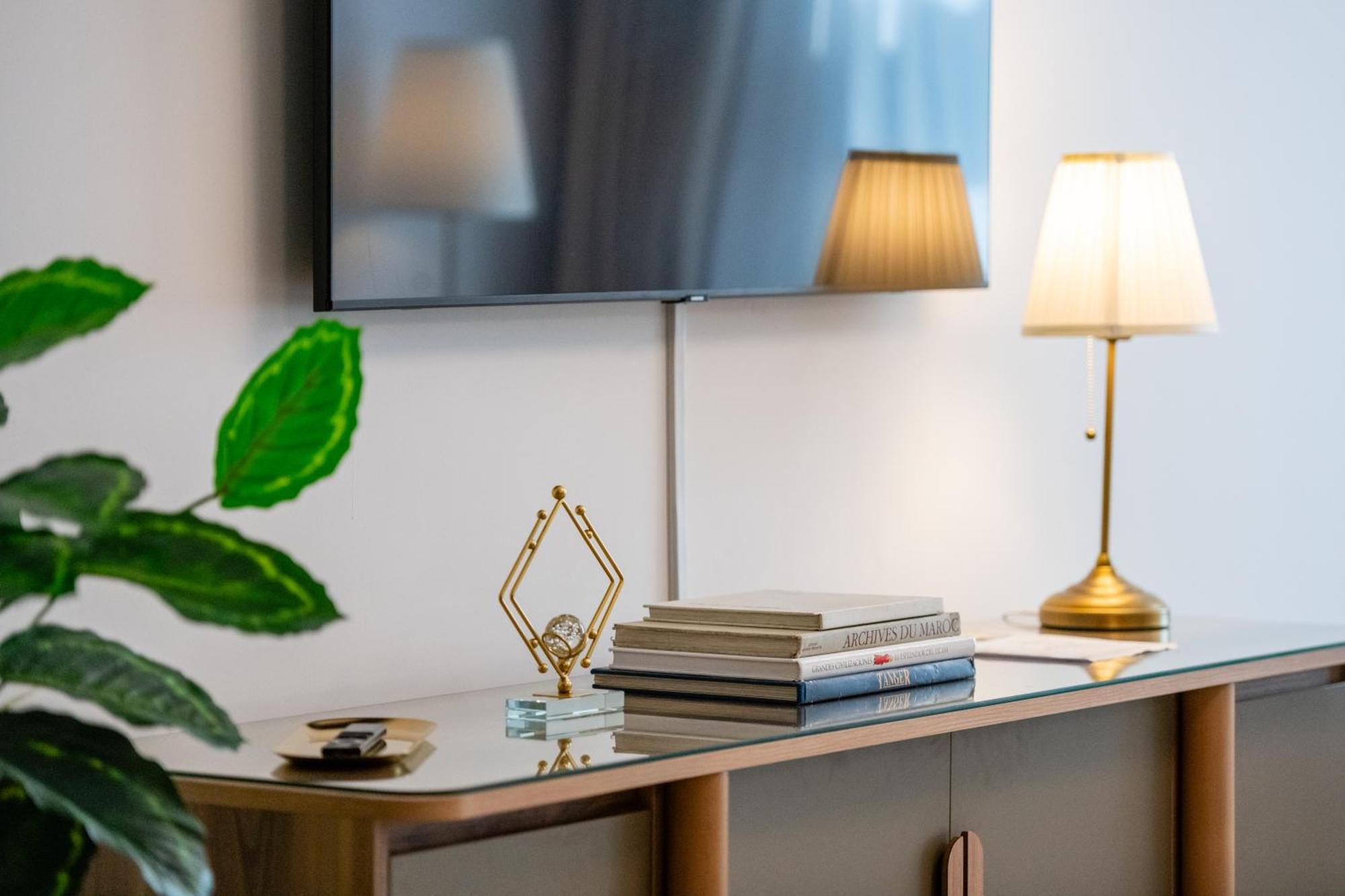 La Suite - Appartement De Luxe Танжер Екстериор снимка