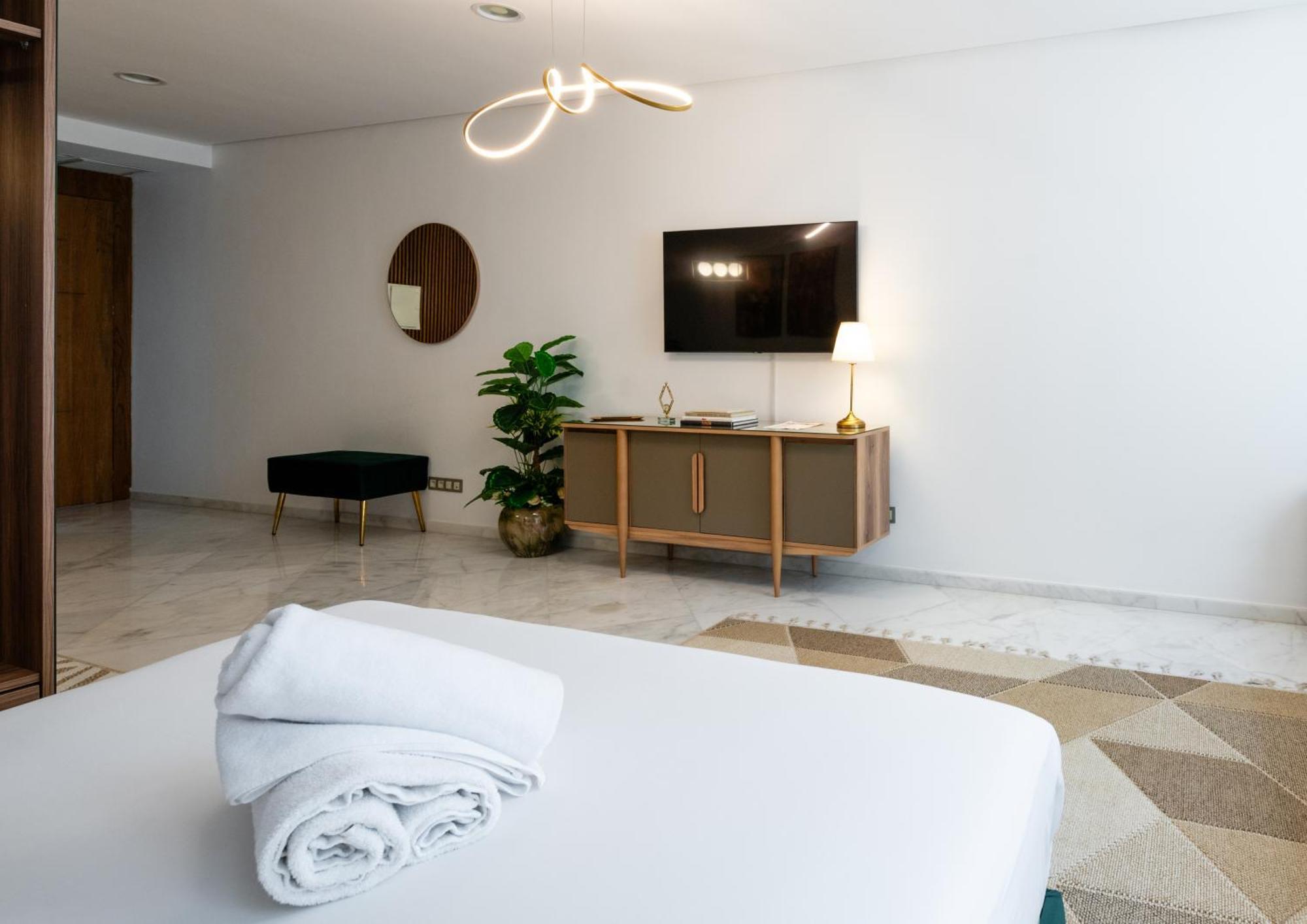 La Suite - Appartement De Luxe Танжер Екстериор снимка